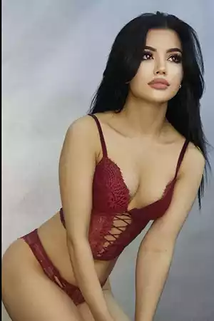 hot and sexy russian escorts in Mumbai